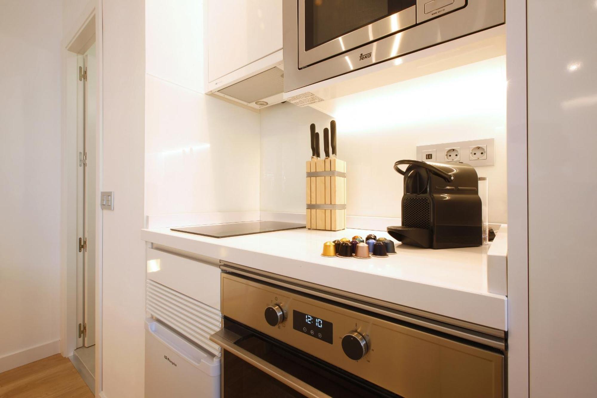 Malasana Design By Madflats Collection มาดริด ภายนอก รูปภาพ