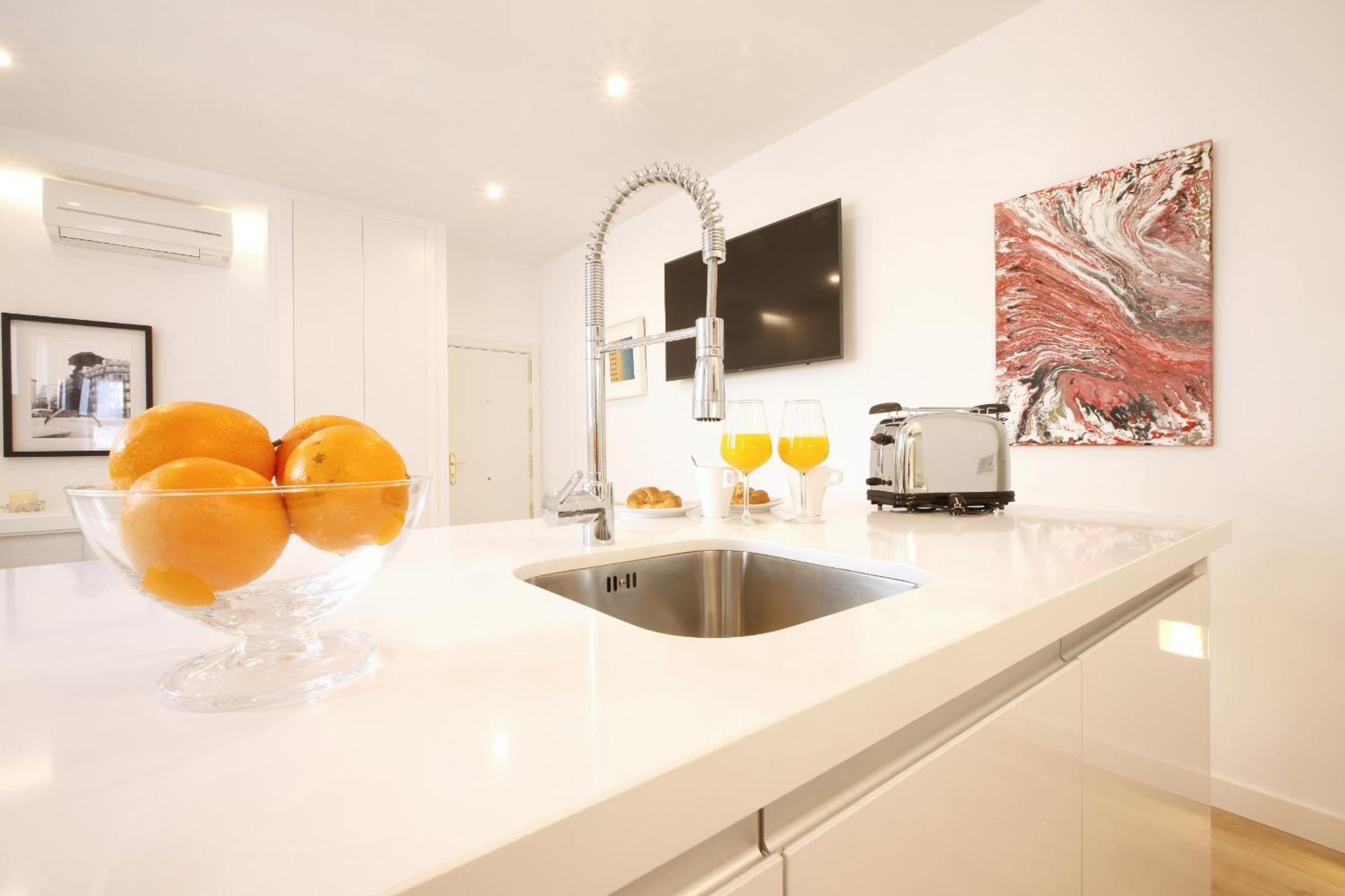 Malasana Design By Madflats Collection มาดริด ภายนอก รูปภาพ